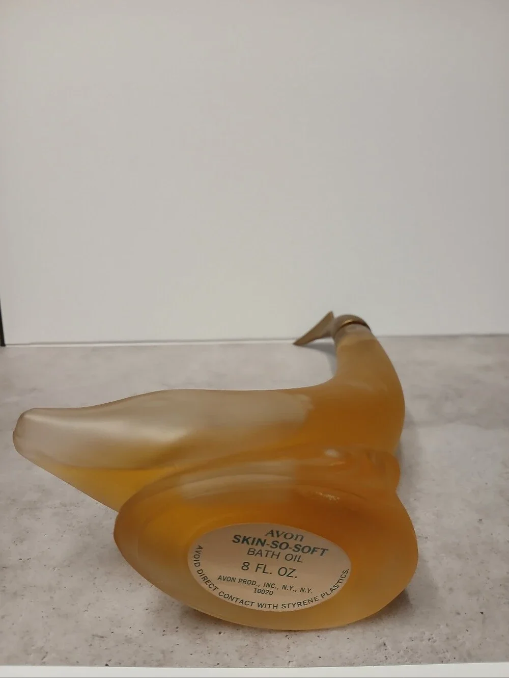 Vintage Avon 8FL OZ SKIN SO SOFT BATH OIL